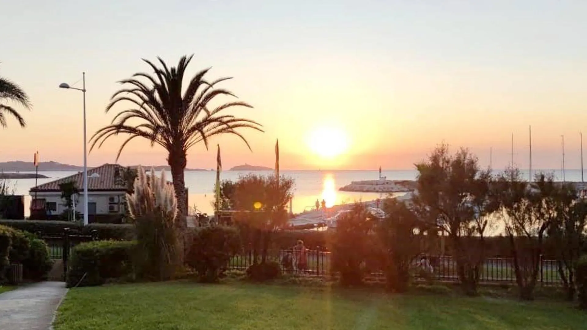 Appartement T2 Avec Piscine, Tennis, Parking - 200M Plages Et Commerces - Fr-1-316-333 Six-Fours-les-Plages Franciaország