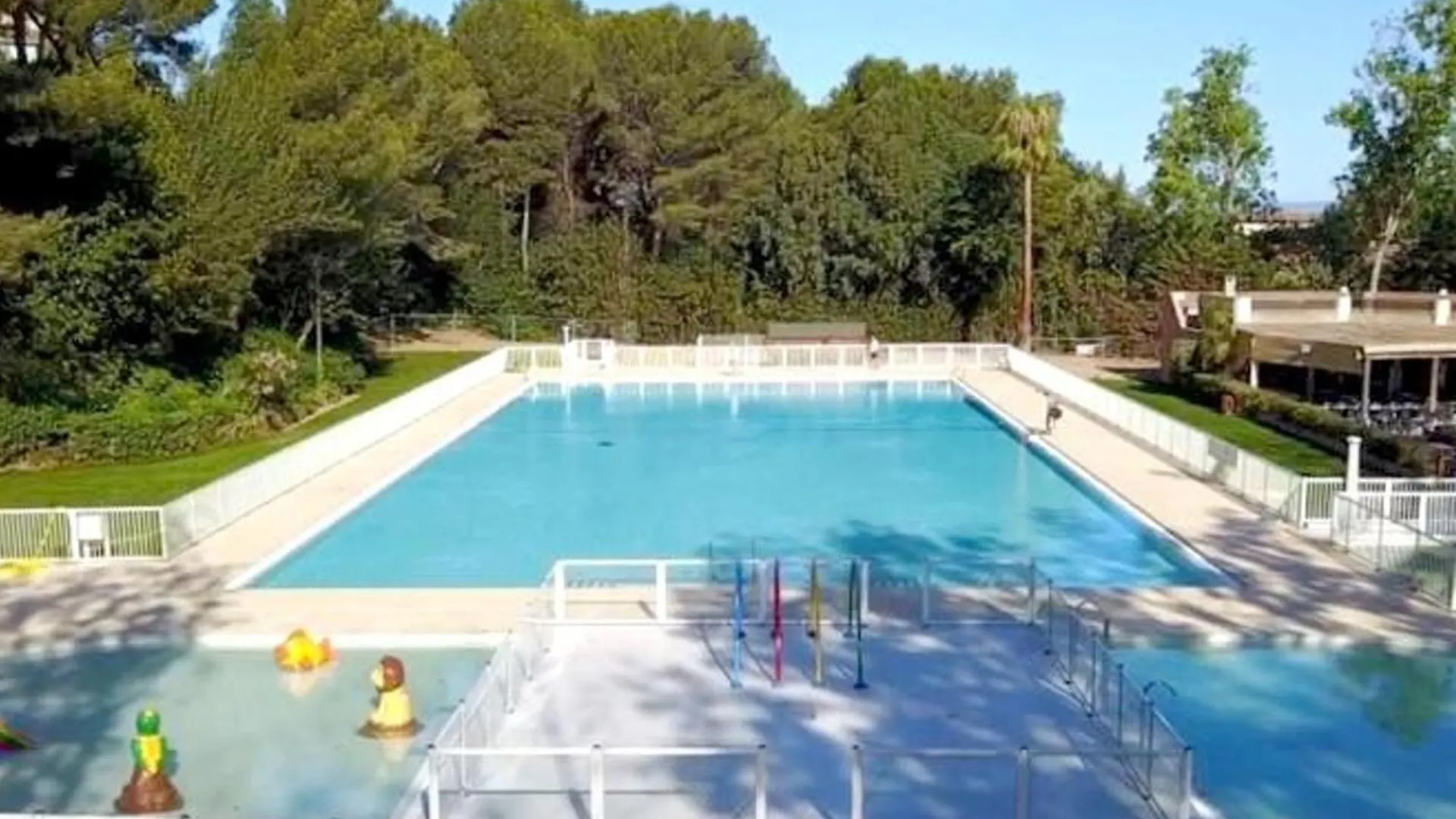 Appartement T2 Avec Piscine, Tennis, Parking - 200M Plages Et Commerces - Fr-1-316-333 Six-Fours-les-Plages