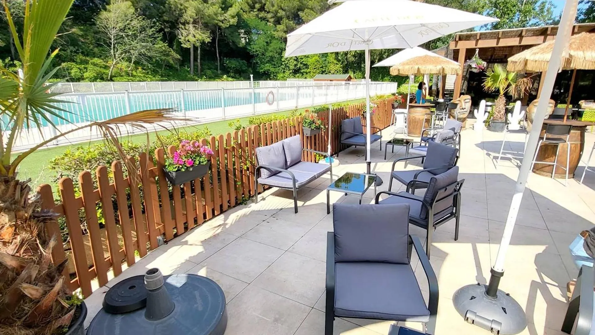 Appartement T2 Avec Piscine, Tennis, Parking - 200M Plages Et Commerces - Fr-1-316-333 Six-Fours-les-Plages 0*,